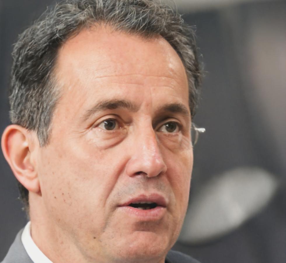 Óscar Mendoza, tutor de gestión de riesgo